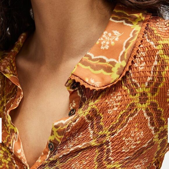 NWOT Free People Caught a Feeling Button Down Long Sleeves S Slim Fit Smocked - Picture 4 of 15